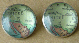 North American map plastic dome silver backing with posts