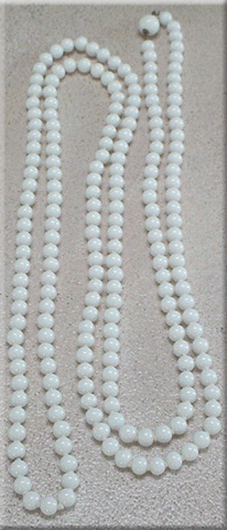 White glass bead necklace unique clasp
