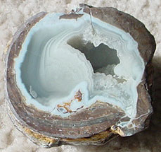 Item #19 Dugway Geode
