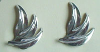 12KGP leaf earrings