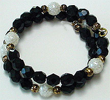 Glass bead bracelet