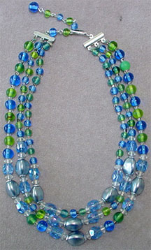 Glass bead necklace